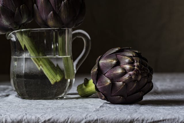 artichoke knows how to be appreciated on our tables